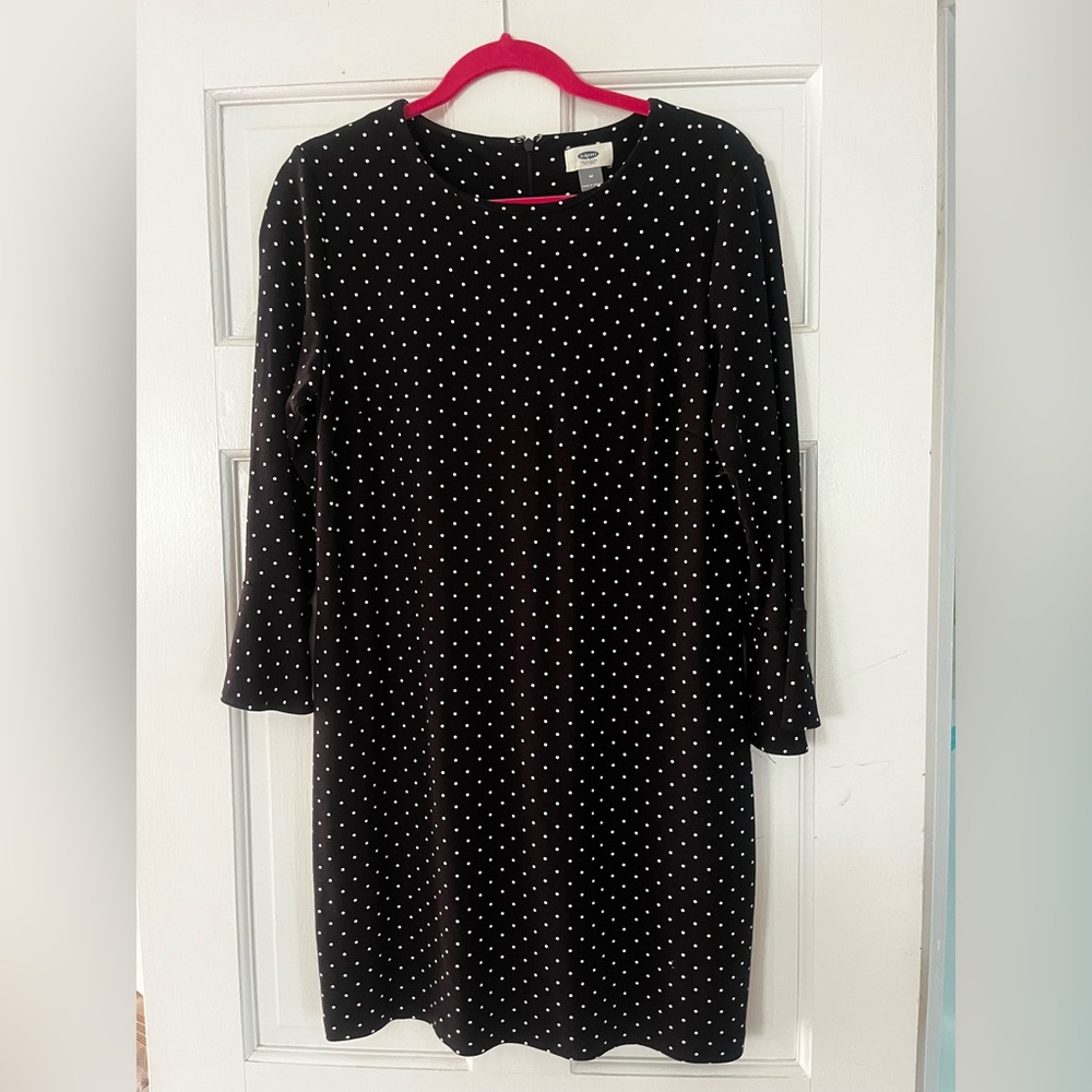 Old Navy Black and White Polka Dot Long Sleeve Dress